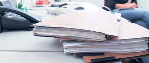 Chaos unterm Schreibtisch? Die Maia widerspricht dem Vorwurf der Schikane.