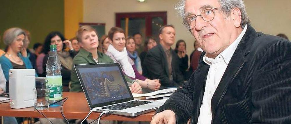 „Jedes Kind ist eine Primzahl.“ Reinhard Kahl in der Montessori-Schule.