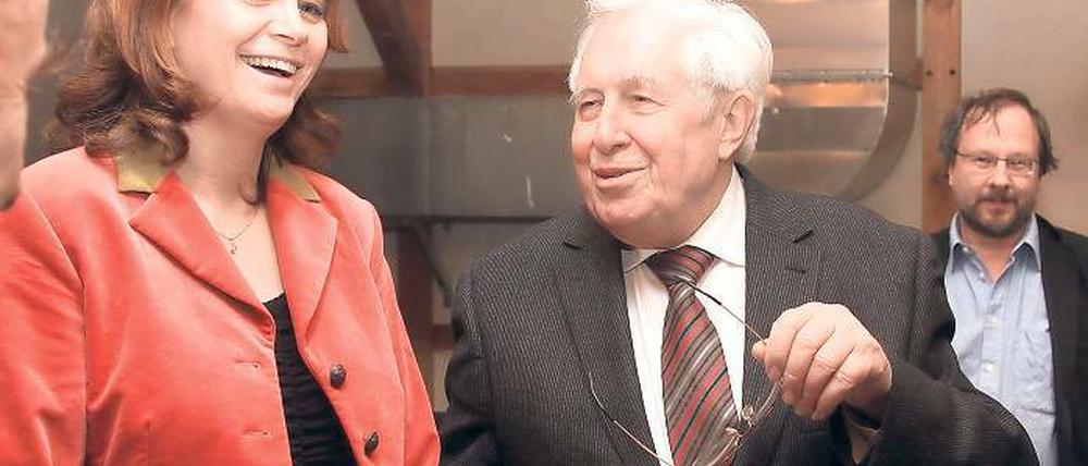 Ein Kurs. CDU-Landesvorsitzende Saskia Ludwig mit Bernhard Vogel.