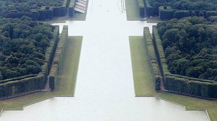 Der Traum Ludwigs XIV. Schloss Versailles ist der wohl berühmteste Palast Frankreichs. Der Eintritt zum ausgedehnten Park ist weitgehend frei.
