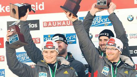Diesmal WM-Dritte. Die Viererbob-Crew des SC Potsdam mit Pilot Manuel Machata (27/r.) am Sonntag in Lake Placid.