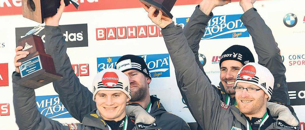 Diesmal WM-Dritte. Die Viererbob-Crew des SC Potsdam mit Pilot Manuel Machata (27/r.) am Sonntag in Lake Placid.