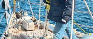 Liebt das Abenteuer: Krystina Kauffmann auf der „Santa Maria Australis“.