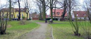 So unbelebt soll der Dorfplatz in Stahnsdorf nicht bleiben: Eine AG aus Bürgern und Politikern sucht jetzt nach Ideen.