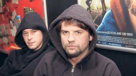 Tourmüde. Hans Weingartner (r.) und Peter Schneider im Thalia