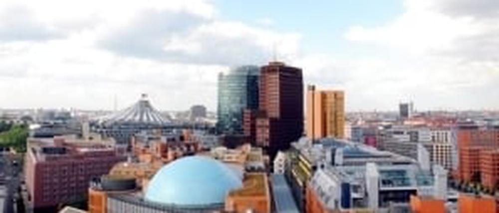 Baupfusch ist an einigen Gebäuden am Potsdamer Platz zu finden.