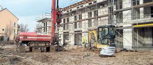Geothermie-Bohrungen auf einer Baustelle im Mühlendorf: Aus dem Wasserwerk gibt es dagegen massive Bedenken.