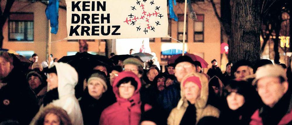 Spätschicht. Schon am Montag demonstrierten die Friedrichshagener – heute geht es weiter.