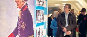 Staatsschauspieler. Die Ausstellung zeigt „Majestät“ Otto Gebühr als Friedrich II. und wie der Monarch im Kino Karriere machte. Doch die Filme sind wohl nur ganz selten als Kunstwerke zu bezeichnen.
