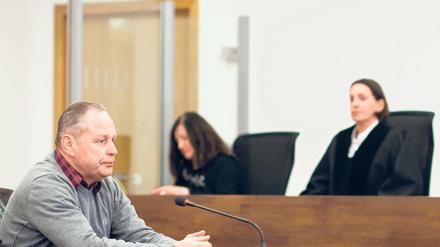 Bernd R. hatte das Gericht um eine „gerechte Strafe“ ersucht. Sie lautet vier Jahre und drei Monate Haft.