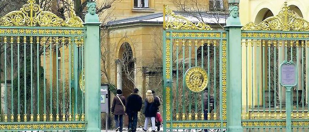 Pflichteintritt in den Park von Sanssouci. Darauf drängt zumindest die Schlösserstiftung. Sie will ab 2013 zwei Euro von jedem Besucher kassieren.
