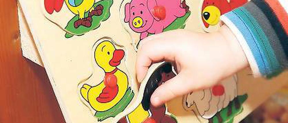 Puzzlespiel. Einen passenden Kitaplatz zu finden, wird für Potsdamer Eltern zum entnervenden Marathon. Besonders schwierig ist es, einen Platz im laufenden Kita-Jahr zu ergattern.