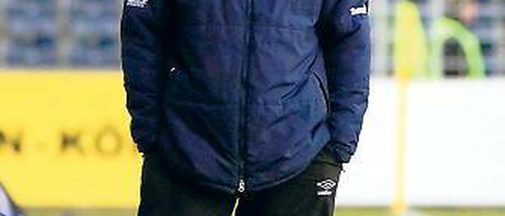 Zufriedener Trainer. Dietmar Demuths Team bot ein engagiertes Spiel.