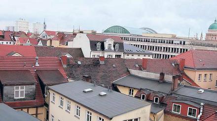 Wachsende Stadt. Weil Potsdams Einwohnerzahlen steigen, will die Stadt mehr Geld vom Land für Investitionen - kommt das nicht, droht der Verkauf der Stadtwerke.