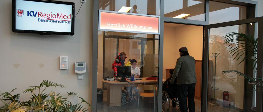 Eröffnet: Brandenburgs erste Bereitschaftspraxis für akute Notfälle am St.-Josef-Krankenhaus in Potsdam.