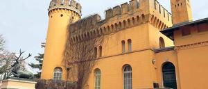 Zu verkaufen. Noch ist die Persius-Villa am Wildpark Sitz der Tierklinik.