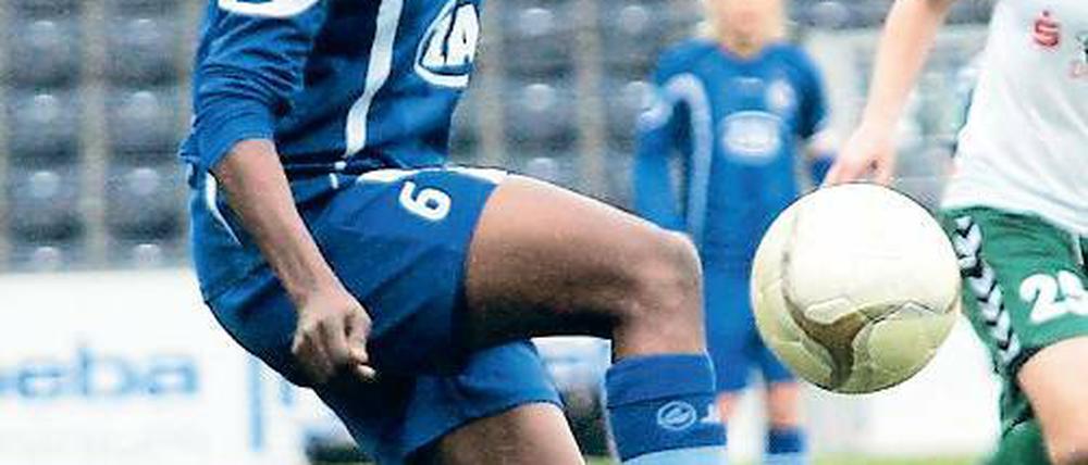 Treffsicher. Genoveva Anonma ist bei Turbine Potsdam aufgeblüht, erzielte schon 15 Tor und wurde von den Liga-Trainern als herausragende Spielerin geehrt.