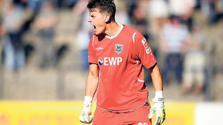 Lautstarke Anweisungen an die Vorderleute. Daniel Zacher hütet seit zwölf Spielen das Tor des SV Babelsberg 03, hat seinen Anteil am momentanen Tabellenplatz 10 und will mit dem Drittligisten morgen daheim auch gegen Spitzenreiter Jahn Regensburg punkten.