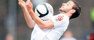 Erzielte Babelsbergs erste Saisontore. Benjamin Kauffmann traf im August jeweils zum 1:0 in Regensburg und gegen Erfurt und will möglichst auch im morgigen Rückspiel im Steigerwald-Stadion treffen.
