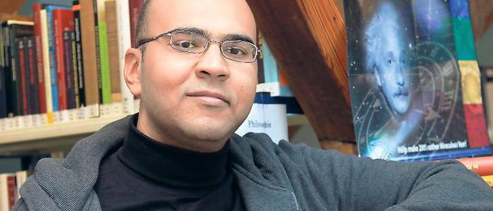 Im Einsteinhaus. Amr Bargisi. 