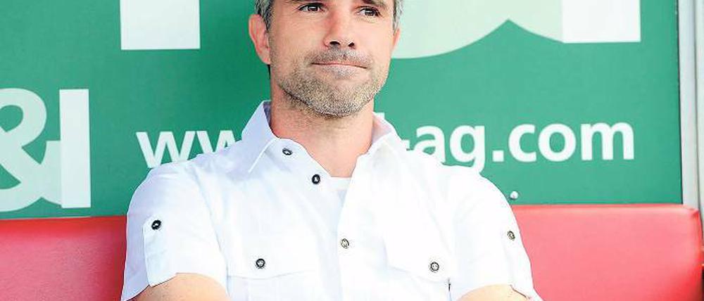 Ständig am Umbauen. Wiesbadens Trainer Gino Lettieri plagen schon seit Saisonbeginn arge Personalsorgen. Wegen denen hat seine Mannschaft noch nicht zur gewünschten Stabilität gefunden.