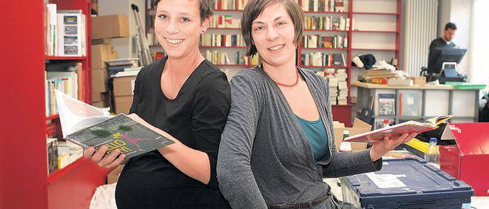 Der Literatur verschrieben. Stefanie Müller (l.) und Andrea Schneider.