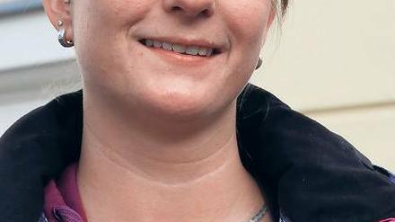 Auch im Beruf am liebsten unterwegs und keine Lust auf Büroarbeit. In ihrer Freizeit reitet Anika Schilling gern oder geht ins Sportstudio.