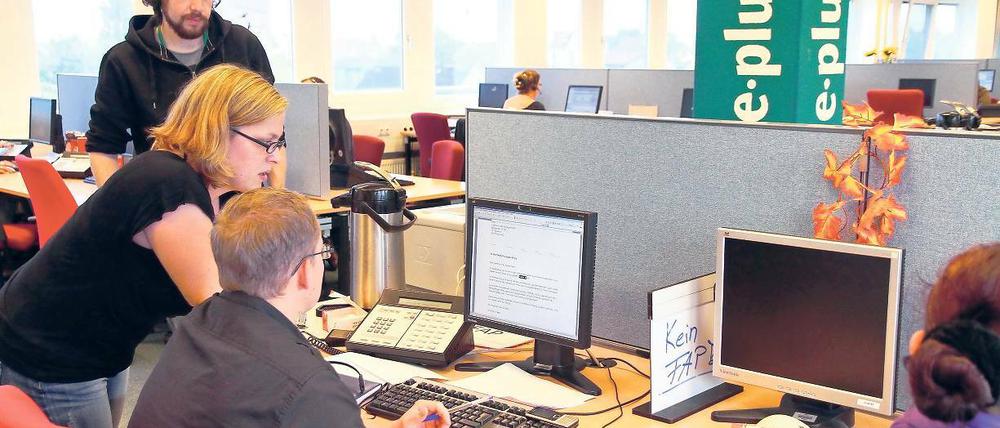 Mitarbeiter gesucht. SNT hat in Potsdam 110 neue Jobs zu vergeben.