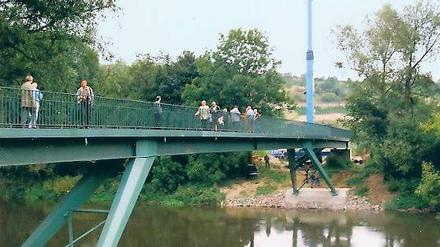 Verwandlung. Aus der Autobahnbrücke wurde 1998 ein Ausflugsziel.