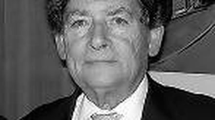Der Autor war von 1981 bis 1983 britischer Energieminister und von 1983 bis 1989 Schatzkanzler unter Margaret Thatcher. Lord Lawson ist heute Mitglied des britischen Oberhauses. Aus dem Englischen übersetzt von Moritz Schuller.