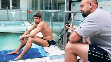 Potsdams Schwimmtrainer Jörg Hoffmann will seine Schützlinge an internationales Wettkampfflair gewöhnen. Am Wochenende startet daher u.a. Yannick Lebherz beim Kurzstrecken-Grand-Prix in den USA.