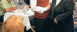 Krimmidinner: Die Restaurantchefin hat es schwer mit dem Personal.