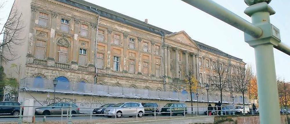 Bürgerhaus mit Palastfassade: Das Brockessche Haus könnte bald ein repräsentatives Wohnhaus sein.