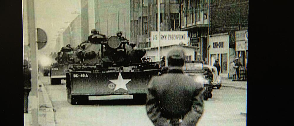 Im Angesicht der Panzer stand DDR-Polizist Heinz Schäfer heute vor 50 Jahren.