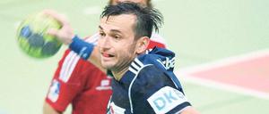 Gutmachung. Alexander Urban traf trotz zweier Zeitstrafen viermal.