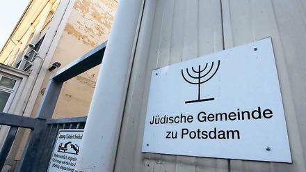Dauerlösung oder Interimsdomizil? Die Jüdische Gemeinde sitzt seit dem Abriss des früheren DDR-Meliorationskombinats in der alten Feuerwache – bis der Neubau steht.