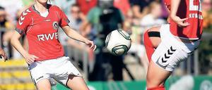 Wollen morgen punkten. Bad Neuenahrs Ex-Potsdamerinnen Corina Schröder (l.) und Peggy Kuznik.