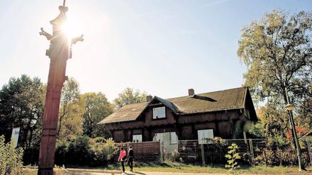 Zankapfel Kongsnaes. Der Wiederaufbau der norwegischen Matrosenstation beschäftigt seit einiger Zeit auch die Deutsche Unesco-Kommission. Die Äußerungen von deren Chef Walter Hirche werden von Investor und Projektgegnern aber verschieden gedeutet.