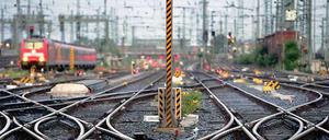 Lahmgelegt: Zwischen Berlin und Hamburg geht teilweise nichts mehr auf der Schiene.