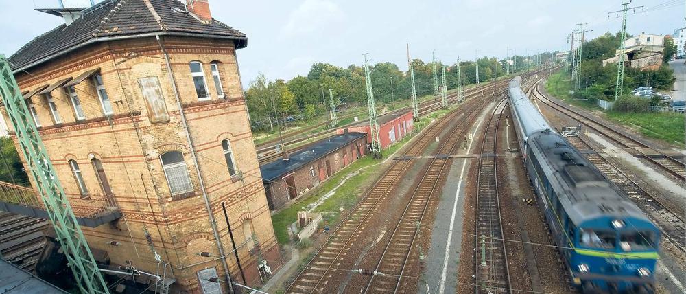 Historisches Denkmal. Das Stellwerk B 23 in Cottbus soll Studentencafe werden.