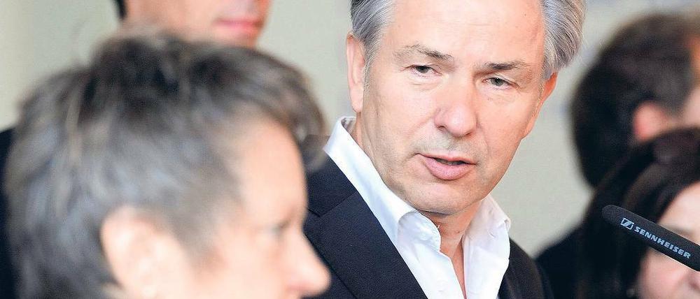 Jetzt wird geredet. Klaus Wowereit und SPD-Vertreter sprachen am Mittwoch mit der Grünen-Delegation, die von Renate Künast angeführt wurde.