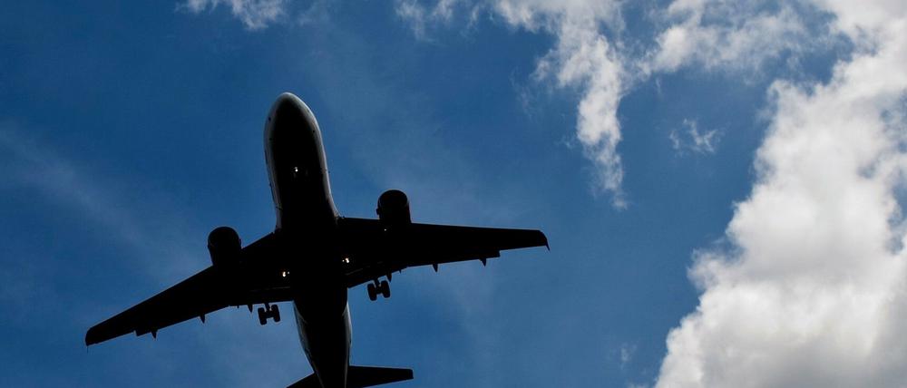 Bald der tägliche Ausblick am Müggelsee? Die Pläne für die Flugrouten sehen rund 120 Überflüge pro Tag vor, mit einer Mindesthöhe von nur 1100 Metern.