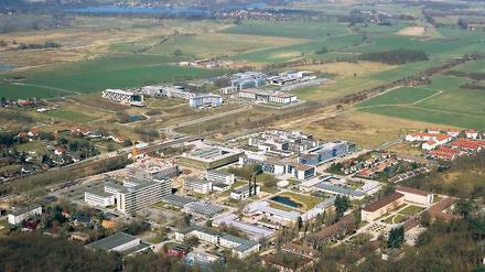 Wissenschaftsstandort Golm. Der Ortsteil präsentiert sich am Wochenende doppelt – am Tag der offenen Tür des Wissenschaftsparkes und im Rahmen des Denkmaltages mit einem Fest an der Alten Kirche, dem ältesten genutzten Gebäude der Stadt.
