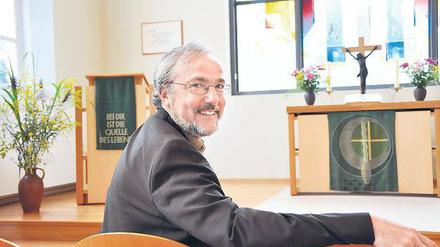Am Wendepunkt: Pfarrer Thomas Karzek übernimmt ab 1. Oktober die St. Andreas-Gemeinde in Teltow. In den vergangenen 16 Jahren hat der 56-Jährige im Diakonissenhaus Teltow-Lehnin gearbeitet.