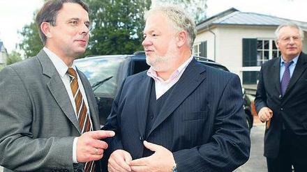 In alle Lager vernetzt: Hilpert - hier auf einem Archivbild - mit dem früheren brandenburgischen Wirtschaftsminister Ulrich Junghanns (CDU).