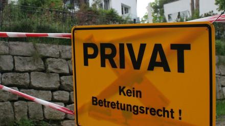 Kein Durchkommen. Der Uferweg am Groß Glienicker See bleibt Streitobjekt.