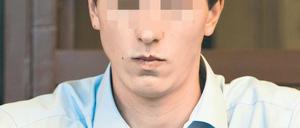 Im Prozess wegen der brutalen Attacke auf dem U-Bahnhof Friedrichstraße hat die Jugendgerichtshilfe für den 18-jährigen Torben P. eine Bewährungsstrafe empfohlen.
