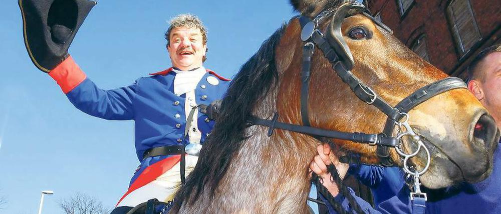 Ein Verschwender? Cottbus’ Oberbürgermeister Frank Szymanski – hier beim Karneval.