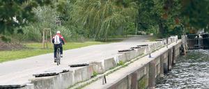 Durch Europa. Auch am Stadthafen wurde der R1 ausgebessert.