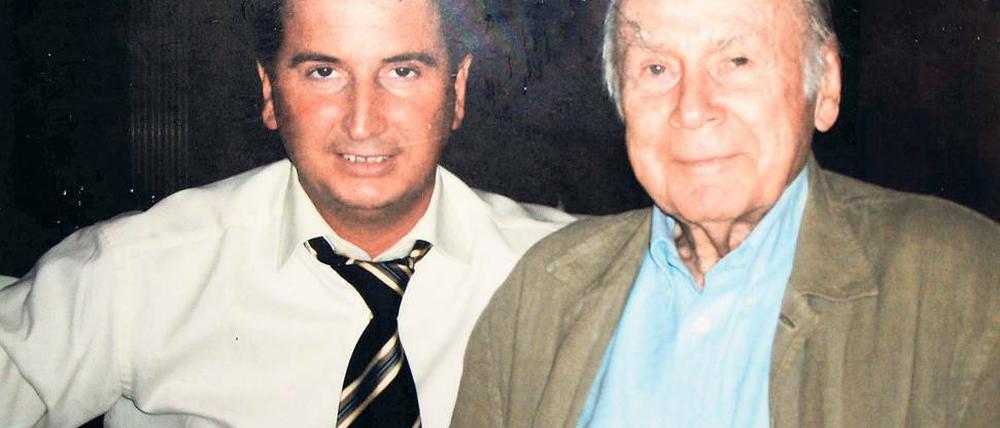 Carpaccio Loriot. Von Bülow ließ sich mit Camillo Dzeladini fotografieren; der widmete seinem Nachbarn ein Gericht.